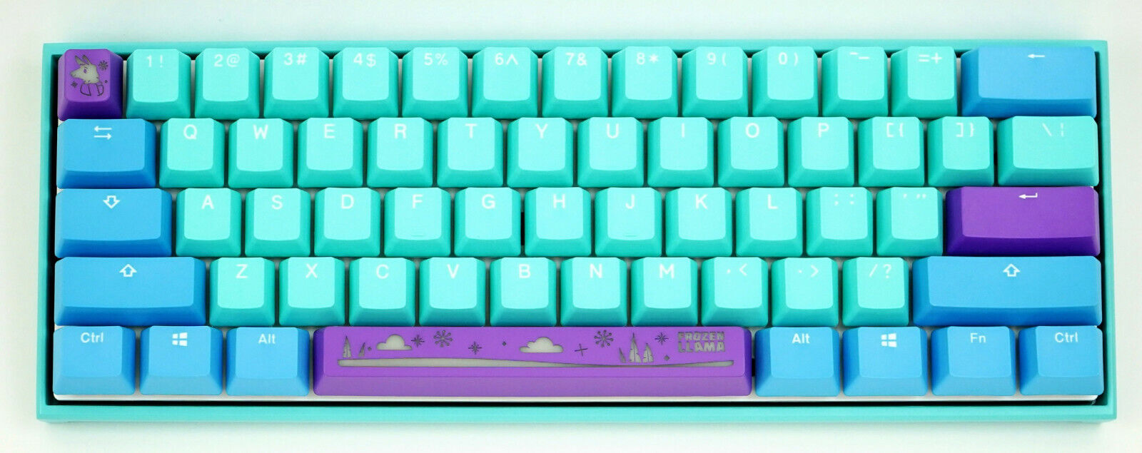 ducky One 2 mini frozen llama 赤軸