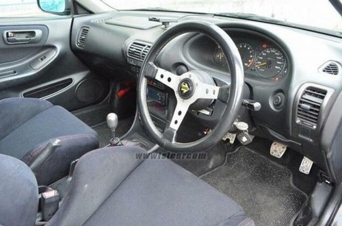 ACURA INTEGRA HATCHBACK TYPE-R 97-01 EMBLEMA 3 PORTE, RR CENTER (A) 75701-ST7-R00 - Foto 6 di 9