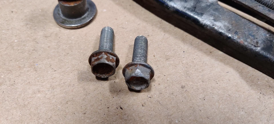 Kit tensor soporte correa transmisión CA Subaru 1995-2009 para polea de plástico Foto 4 de 4