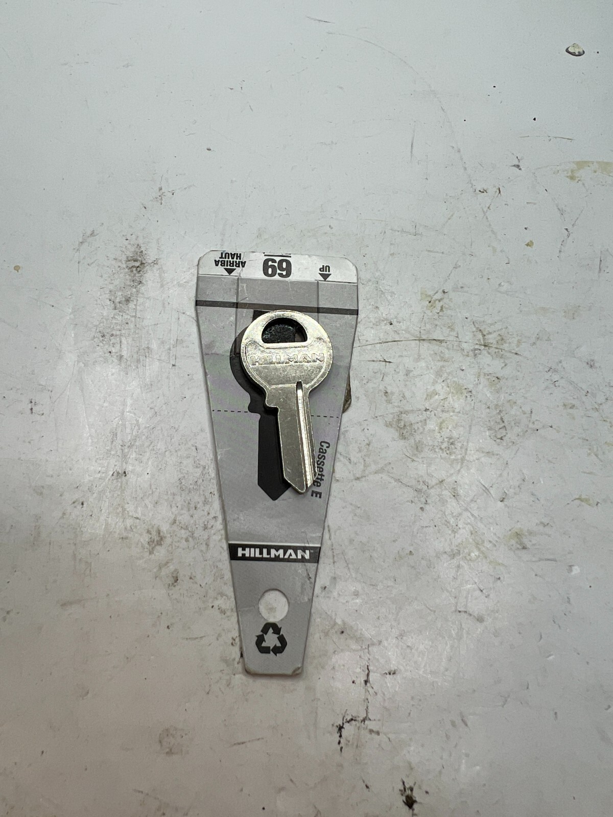 (QTY 1) Hillman 88051  #69 Key Blank Cassette E 