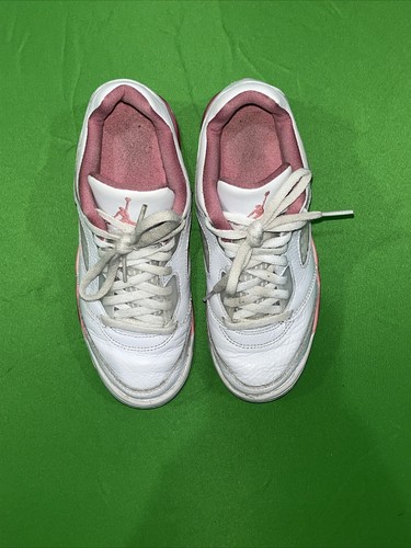 Air Jordan 5 retrò basso realizzato per la sua bacca del deserto DX4389-116 giovane taglia 2Y - Foto 6 di 8