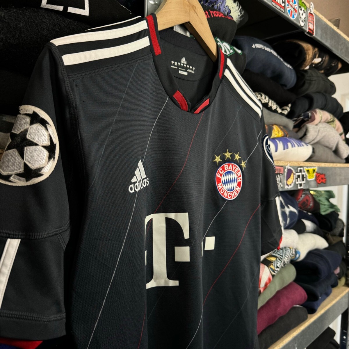 BAYERN MUNICH 2010 2011 THIRD #7 RIBERY FOOTBALL SHIRT SOCCER