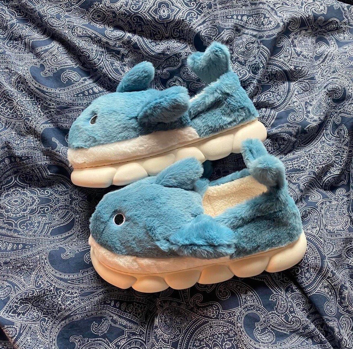 SAOLA Pantofole peluche delfino taglia 38 39 unisex interno suola spessa calde usate omaggio P&P