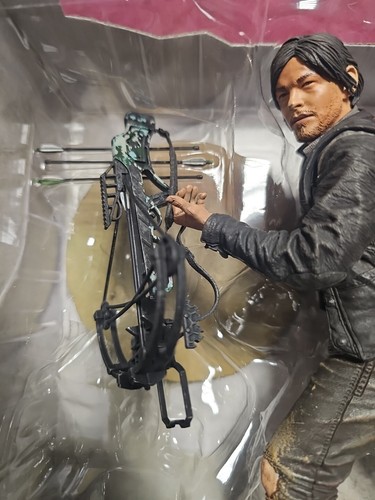 DARYL DIXON 10" /ca.24cm DELUXE ACTIONFIGUR THE WALKING DEAD McFARLANE TOYS - Bild 4 von 6
