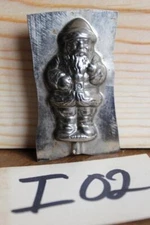 I02 VINTAGE TIN LOLLIPOP SANTA CANDY CHOCOLATE MOLD ST NICK 2 3/8" TALL