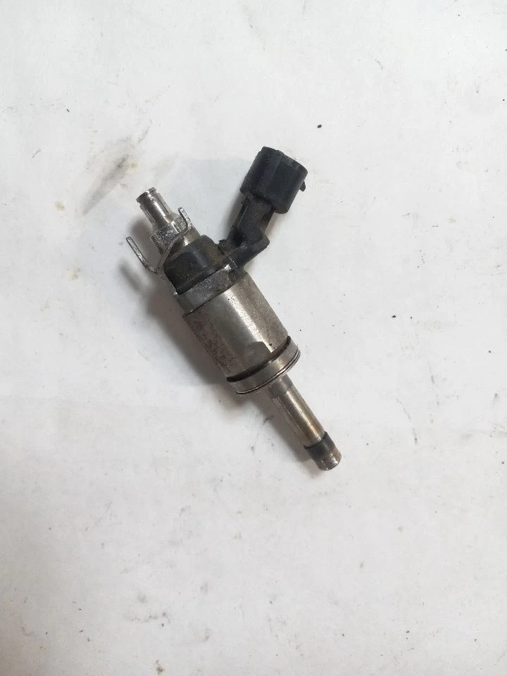 INYECTOR DE COMBUSTIBLE PARA TOYOTA CAMRY 2003 - 2011 Foto 4 de 4