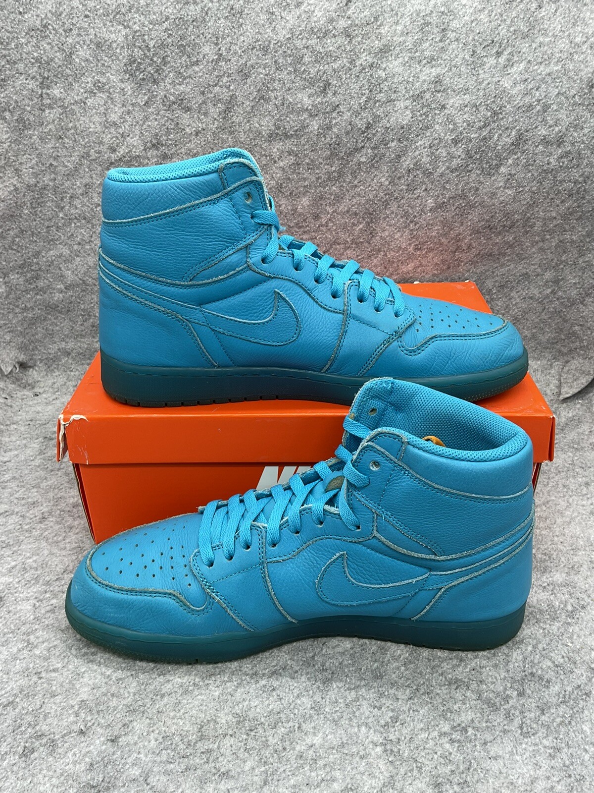 Jordan 1 Retro High OG G8RD Gatorade 