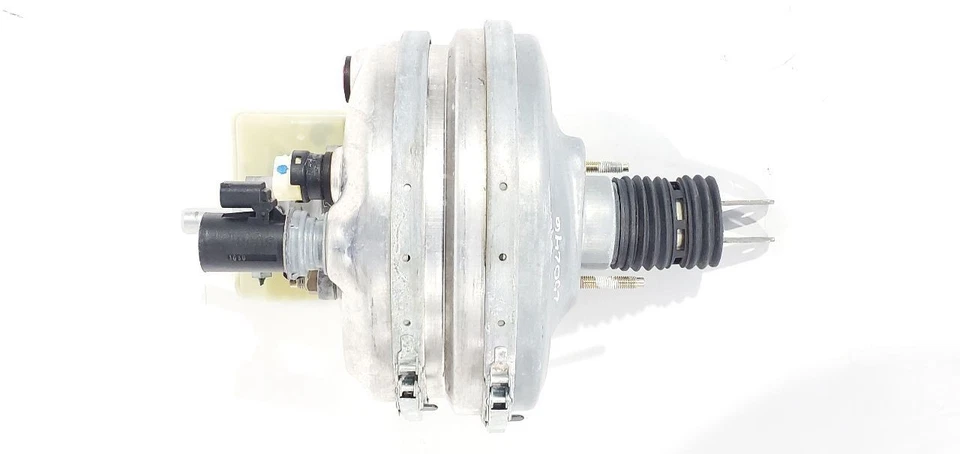 2001 2006 Mercedes S55 OEM Power Brake Booster With Master Cylinder  - Image 4 of 4