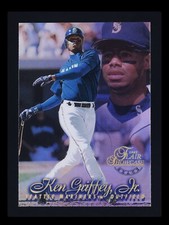 1997 ⚾ Flair Showcase Ken Griffey Jr. Section 1 Row 1 Seat 24, MBA Certified ⚾️