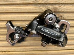 curly rolled ice cream