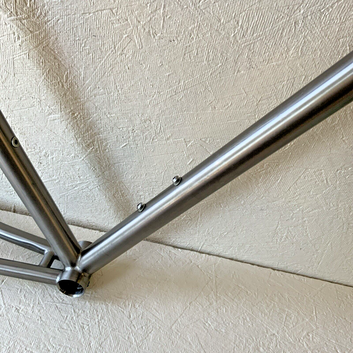 Merlin XLM 6/4 チタン WORKS MTB フレーム 最小S 新品 MERLIN TITANIUM FRAME X-SMALL FITS 700C / ONE-INCH 1.6 KGS