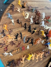 LOT 67 Western Medieval Playset Horses Pony Colts Marx MPC TimMee Knight Cowboy