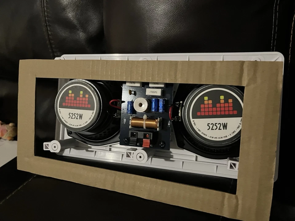 ALTOPARLANTE CANALE CENTRALE A PARETE 5,25* 2 VIE crossover integrato - Immagine 4 di 4