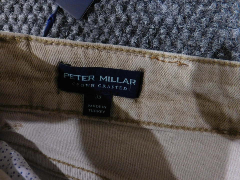 Jeans masculino Peter Millar 33 cáqui coroa trabalhada cinco bolsos elástico chino casual - Imagem 3 de 4