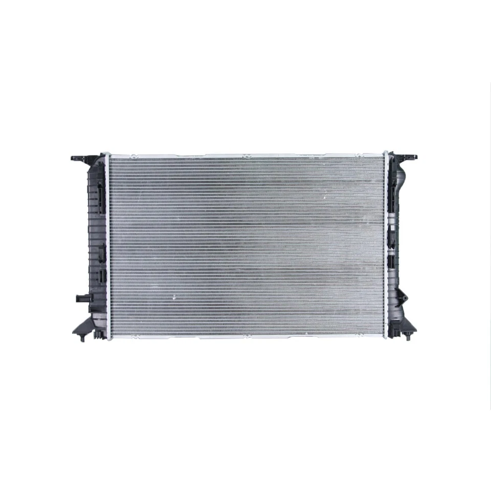 Aluminum Radiator For 2009-2016 Audi A4 2.0L 2013-2016 Audi allroad 2.0L Foto 2 de 4