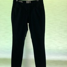 Universal Thread Black Denim Curvy Skinny Mid Rise Jeans