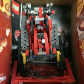 LEGO Technic 8272, two-in-one, Bulldozer & Snowmobile Set; 331 pc., adult Owned