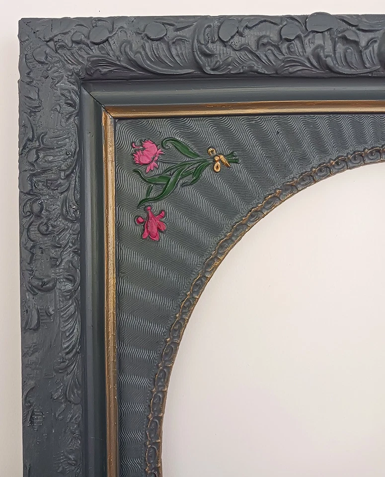 Antiguo marco de mira victoriano floral ornamentado reina azul y dorado ovalado 16 x 19 Foto 4 de 4