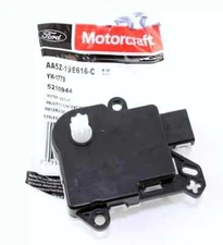 Genuine OEM Motorcraft YH1779 Ford AA5Z19E616C HVAC Heater Blend Door Actuator