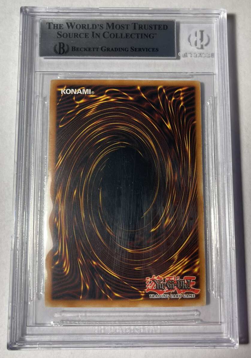 YuGiOh - Tri-Horned Dragon - 1st Spanish LDD-S000 - Lob-000