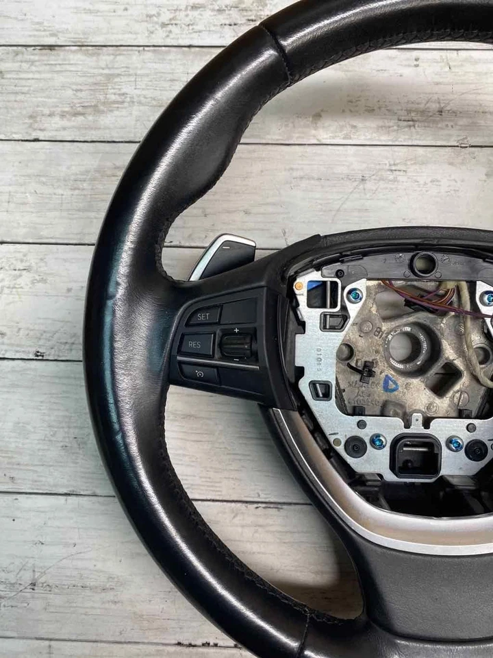 BMW 640I Volante 14 15 16 17 18 19 Cuero Negro Montaje OEM 32336867280 Foto 3 de 4