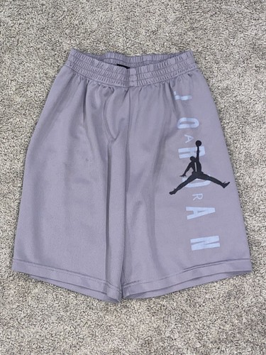 Jordan Athletic Shorts Boys Youth Size Large Gray (1)