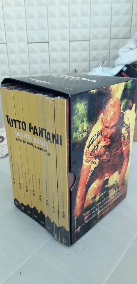 Cofanetto 8 Dvd TUTTO PANTANI Gazzetta dello Sport - Immagine 2 di 3