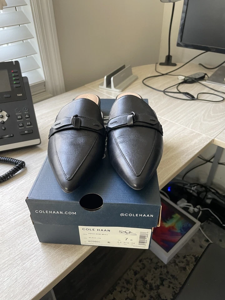 Arco para mujer Mule Cole Haan Piper - cuero negro