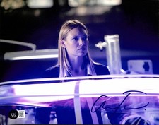 Anna Torv Signed 8x10 Fringe Photo BECKETT