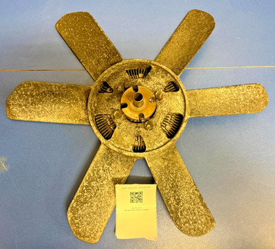   Genuine Mercedes Viscous Fan Clutch With Propeller A0002000422 Used