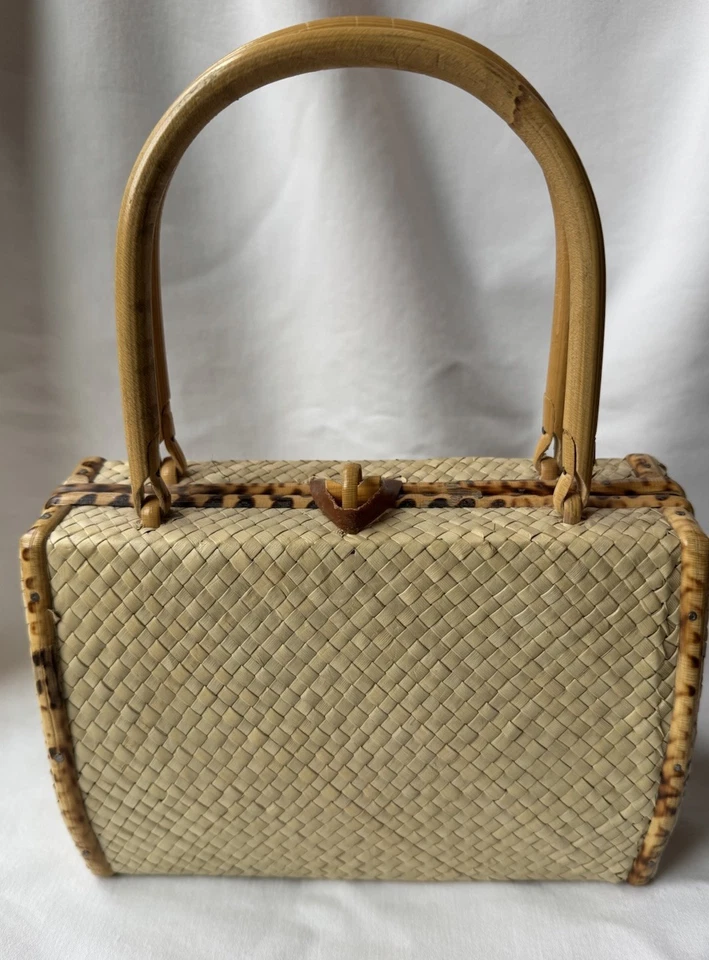 Cartera Hawaiana de Colección Mimbre-Ratán-Bambú Forrada en Tafetán Años 50 Pequeña Foto 4 de 4