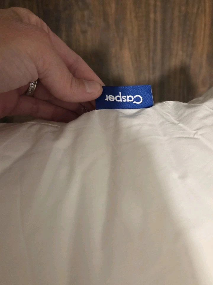 Casper King Size Original pillow - Image 2 of 3