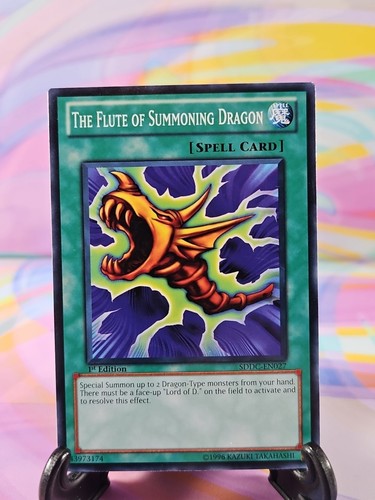 Yu-Gi-Oh TCG Card | The Flute of Summoning Dragon SDDC-EN027 First ...
