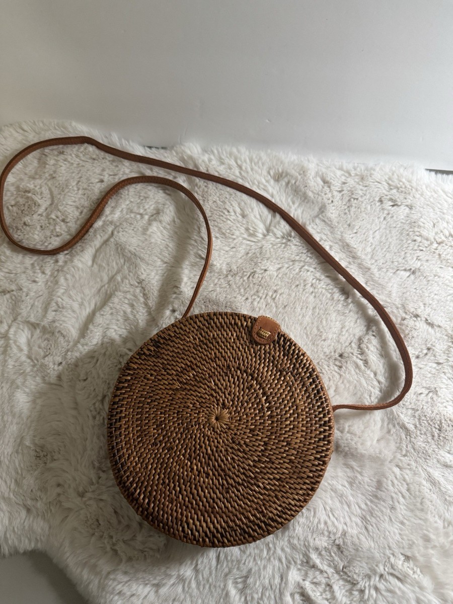 Bag Crossbody Retro Circle Bag Round Woven Straw Reed Ratan  display picture 1