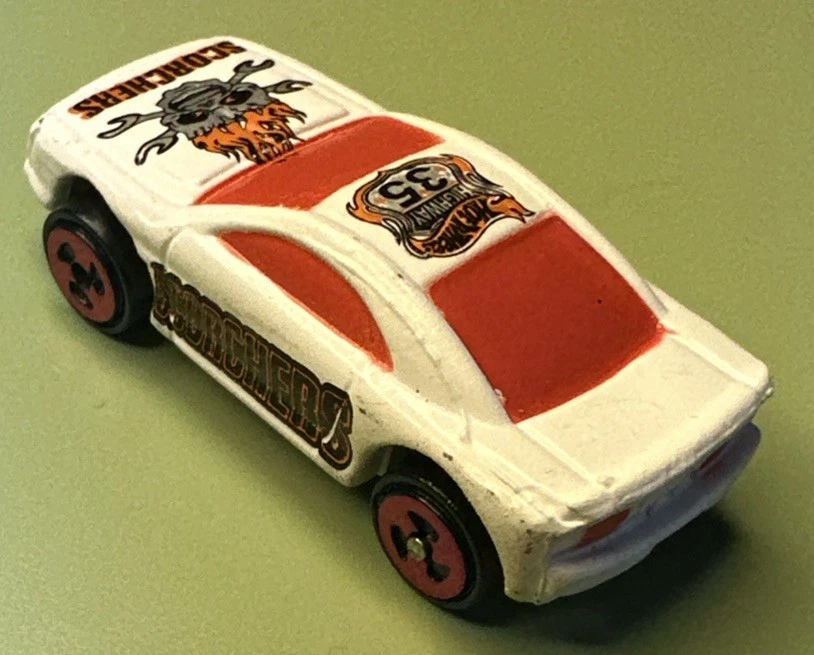 Hot Wheels Atomix - Highway 35 World Race - 1.5” Micro Muscle Tone Scorchers - Image 2 of 4