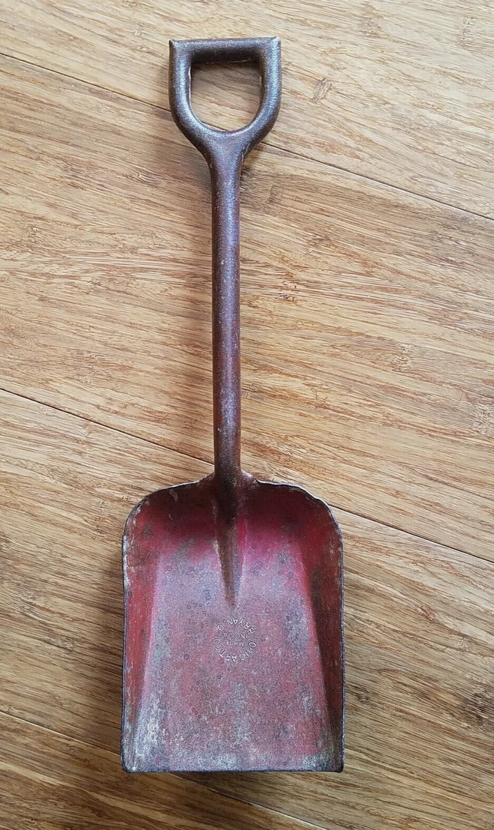 Metal shovel sale