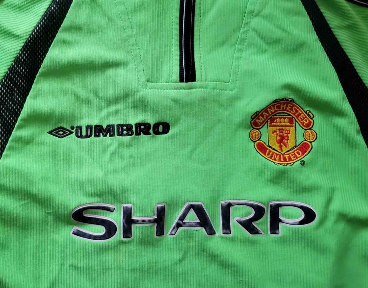 Manchester United 1998-1999 Goalkeeper football Umbro jersey Manchester United 1998-1999 Goalkeeper football Umbro jersey