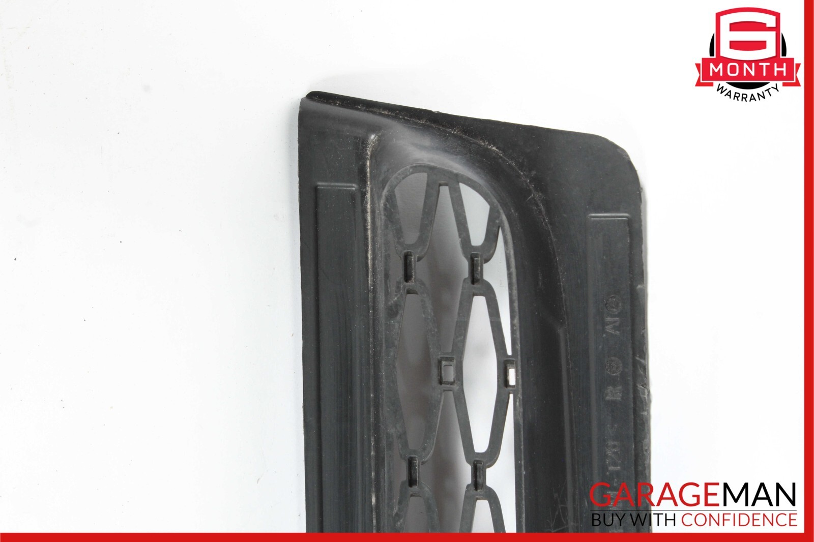 19-22 Rolls-Royce RR31 Front Right Side Bumper Grille Trim Panel Cover OEM