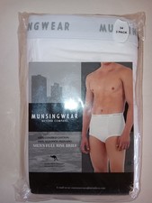 NEW Munsingwear Full Rise Brief Pack Of 3 Size 34 White Cotton Kangaroo Pouch