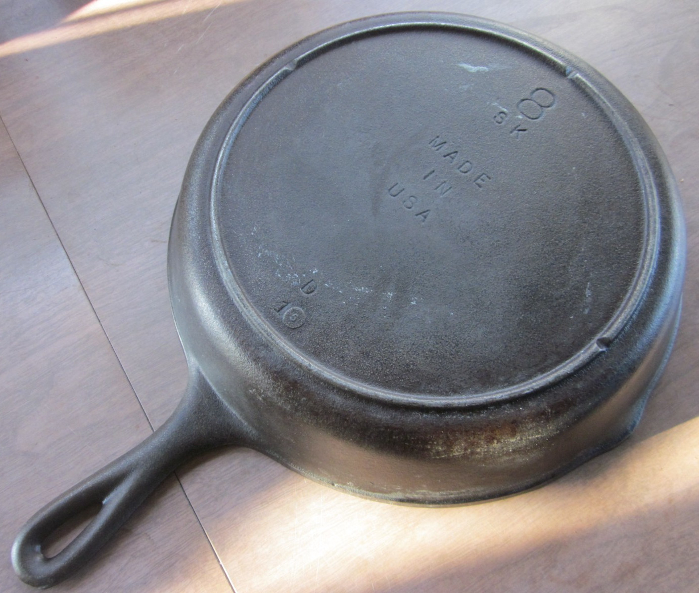 cast iron skillet fry pan 8 SK 10-1/2 in. made in USA -clean