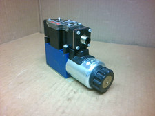 Rexroth R978018186 Solenoid Valve 5100psi  - New No Box