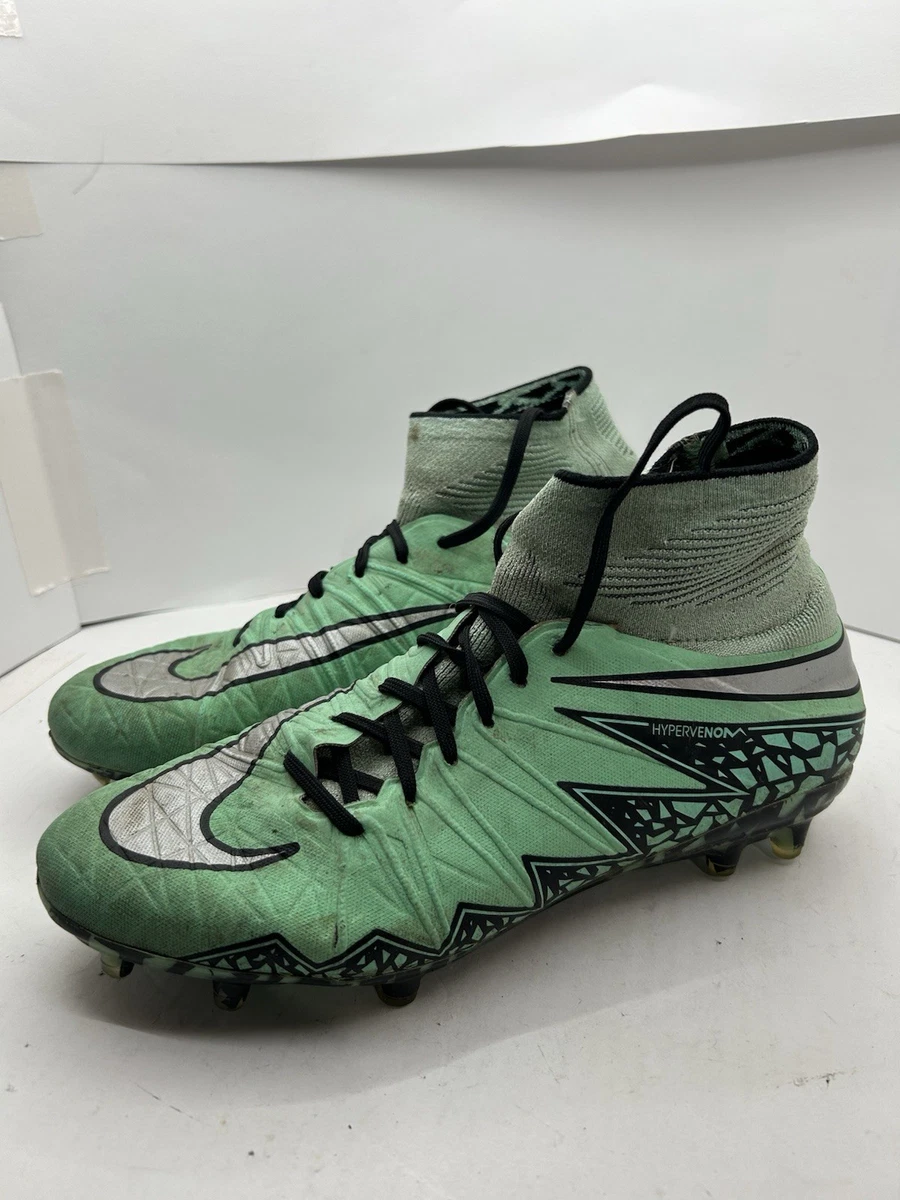 Preços baixos em Chuteiras de futebol Nike Hypervenom Phantom 2 | eBay