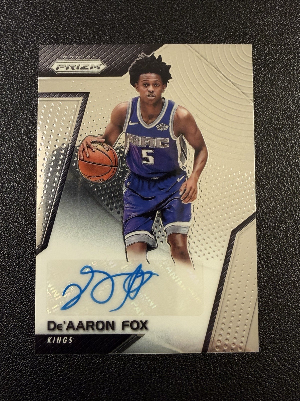 2017-18 Panini Prizm De'Aaron Fox Rookie Signatures Auto Kings RC