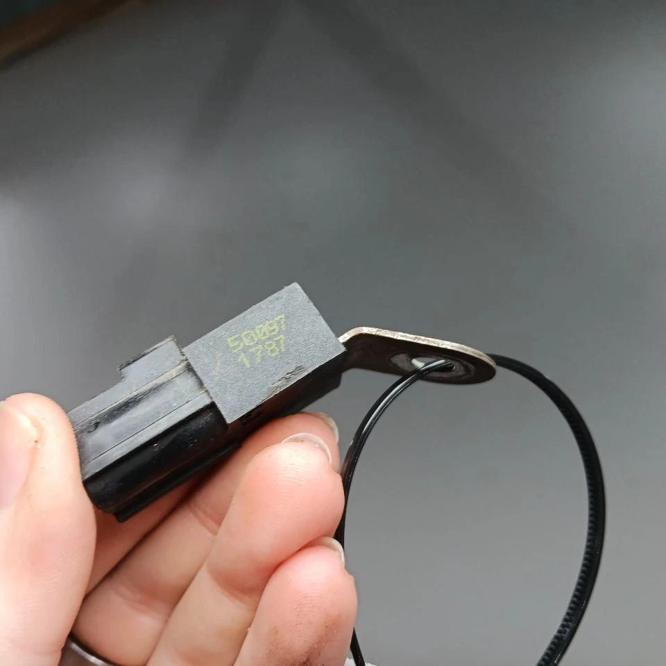 Condensador de encendido Jeep Renegade 2,4 L 2015 2016 2017 2018 Foto 4 de 4