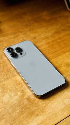 iPhone 13 Pro Sierrablau 128GB mit Original Apple Verpackung