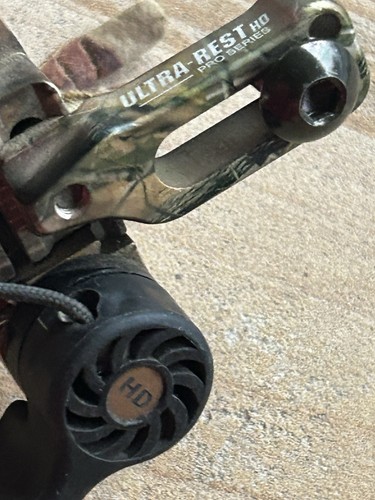 Quality Archery Designs Ultrarest Pro HD Drop Away Arrow Rest R/H - Picture 13 of 14