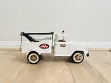 1961 Tonka Aa Vintage Wrecker Tow Truck 1961 Tonka Aa Vintage Wrecker Tow Truck