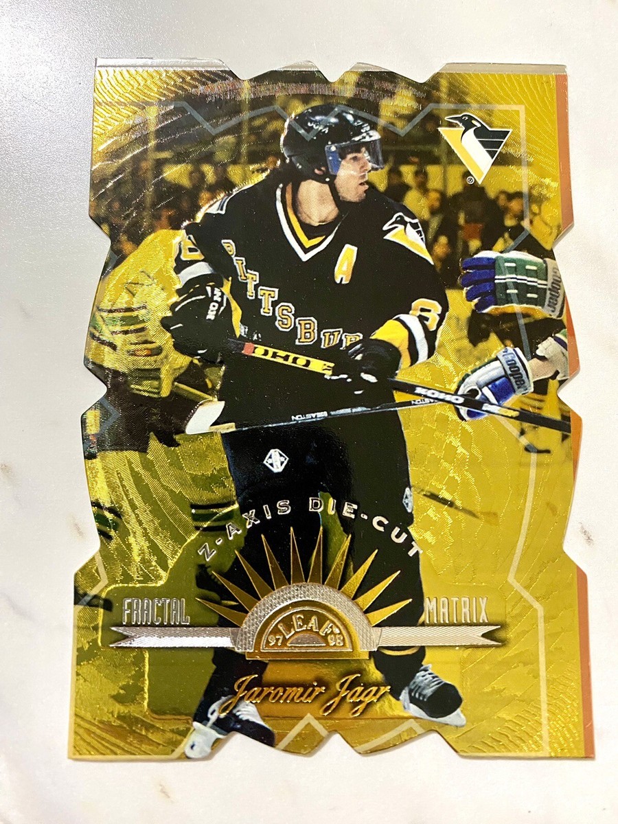 DONRUSS NHLカード FRACTAL MATRIX DIE-CUT JOE THORNTON BRUINS #150 送料無料 中古 IT2 DONRUSS NHLカード FRACTAL MATRIX DIE-CUT JOE THORNTON BRUINS