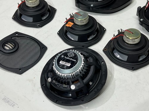 ROCKFORD FOSGATE HARLEY TOURING FLHX SPEAKERS ASSORTED LOT - Picture 4 of 8