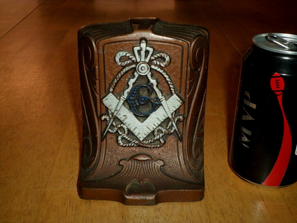 Picture 1 of 9